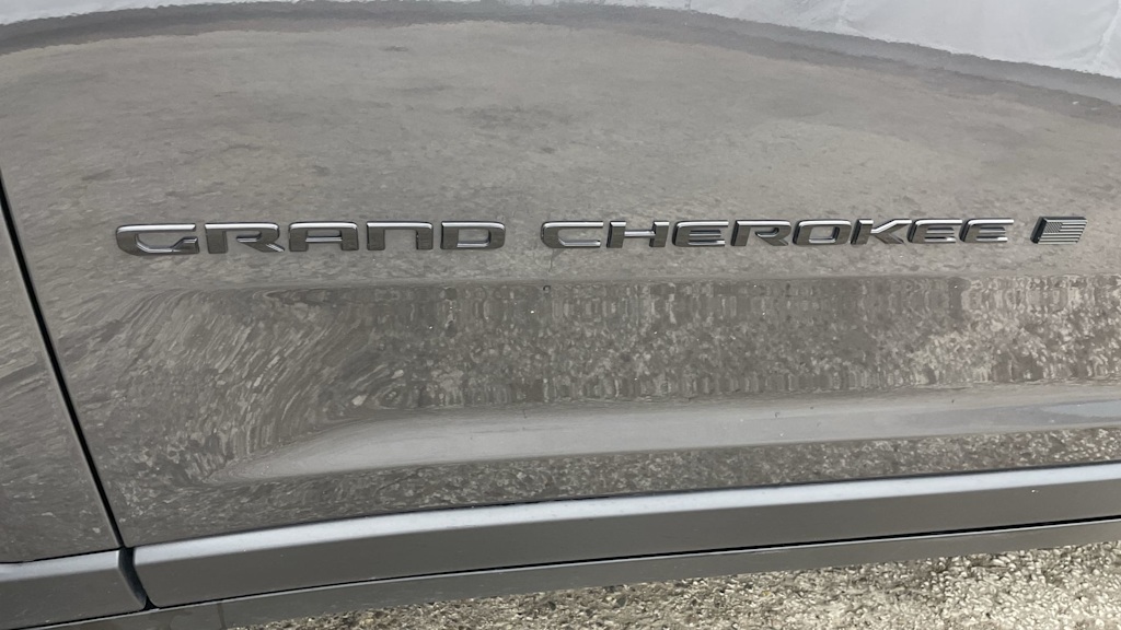 Thumbnail: 2023 Jeep Grand Cherokee - 7