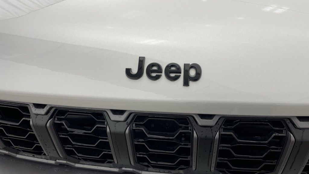 Thumbnail: 2026 Jeep Grand Cherokee - 7