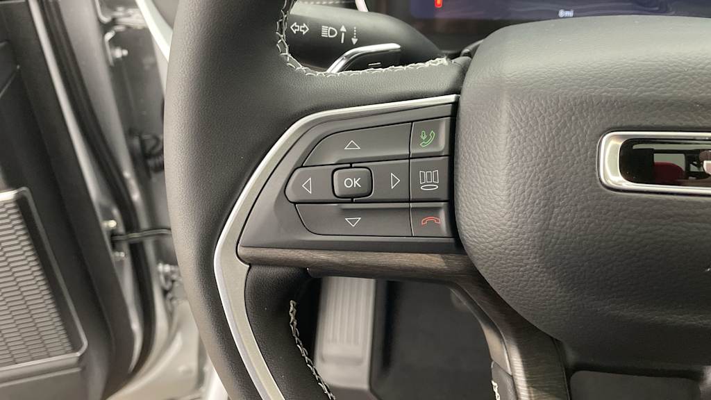 Thumbnail: 2025 Jeep Grand Cherokee - 27