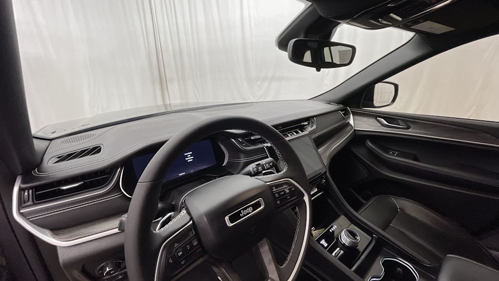 Thumbnail: 2024 Jeep Grand Cherokee - 2