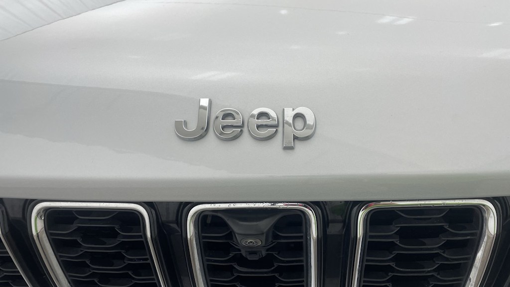 Thumbnail: 2024 Jeep Grand Cherokee - 42