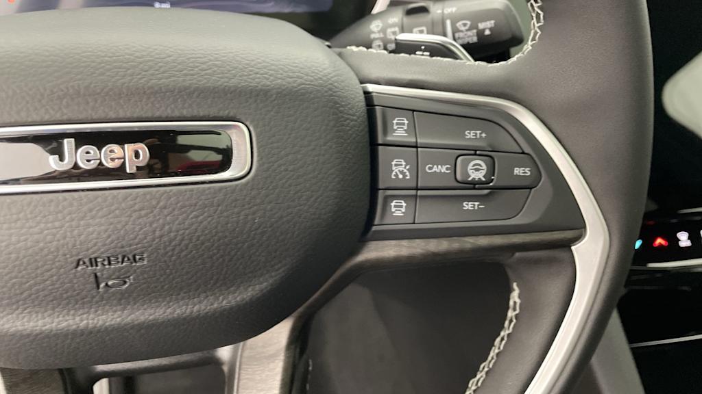 Thumbnail: 2026 Jeep Grand Cherokee - 27