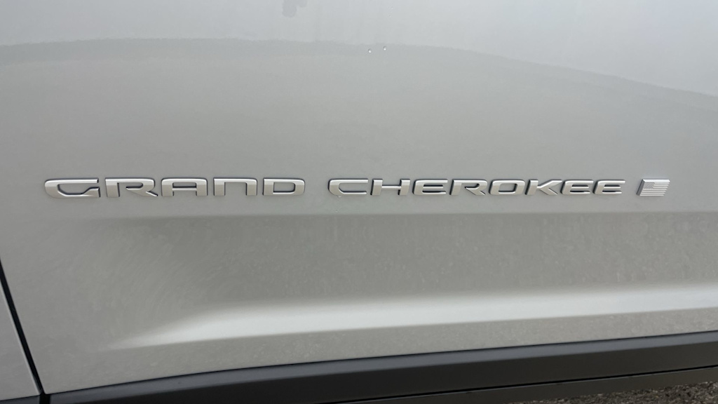 Thumbnail: 2026 Jeep Grand Cherokee L - 41