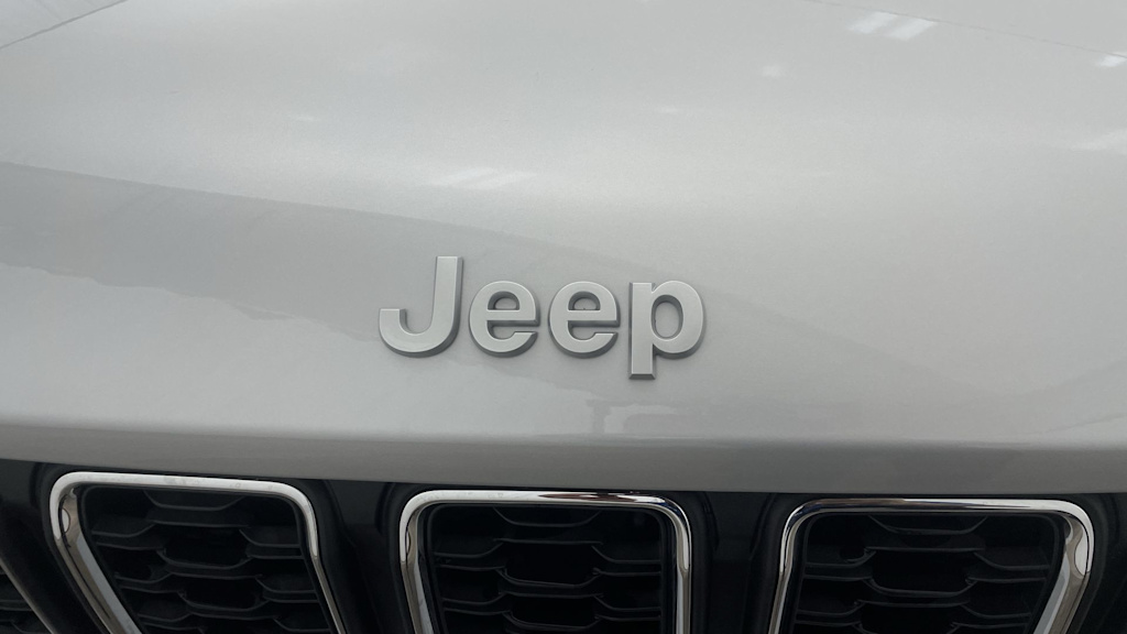 Thumbnail: 2026 Jeep Grand Cherokee L - 40