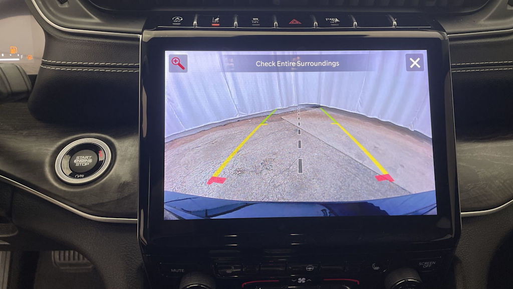 Thumbnail: 2022 Jeep Grand Cherokee L - 20