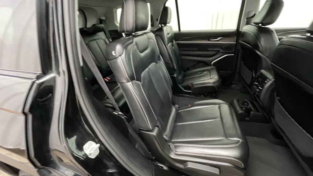 Thumbnail: 2022 Jeep Grand Cherokee L - 22