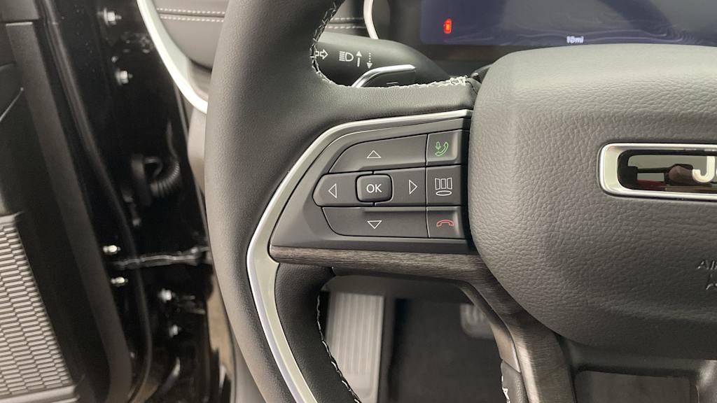 Thumbnail: 2025 Jeep Grand Cherokee L - 27