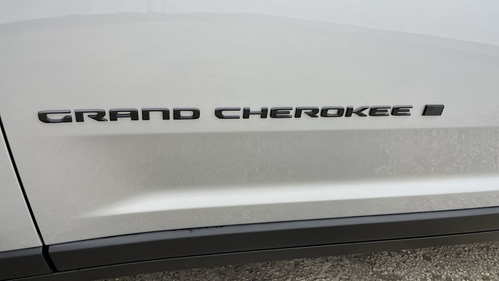 Thumbnail: 2025 Jeep Grand Cherokee L - 44