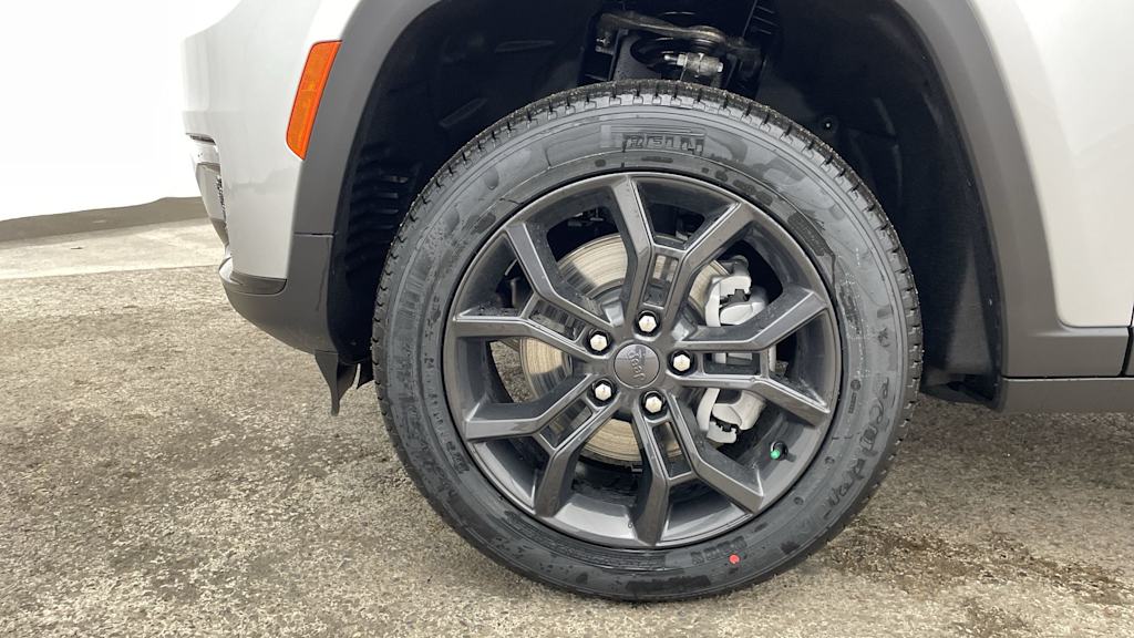 Thumbnail: 2025 Jeep Grand Cherokee L - 7