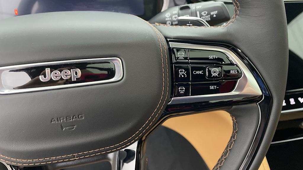 Thumbnail: 2026 Jeep Grand Cherokee L - 28