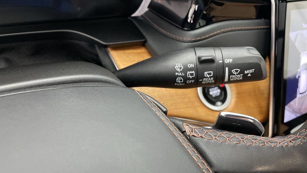 Thumbnail: 2024 Jeep Grand Cherokee L - 14