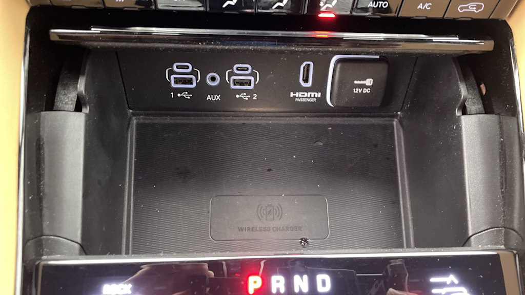 Thumbnail: 2024 Jeep Grand Cherokee L - 15