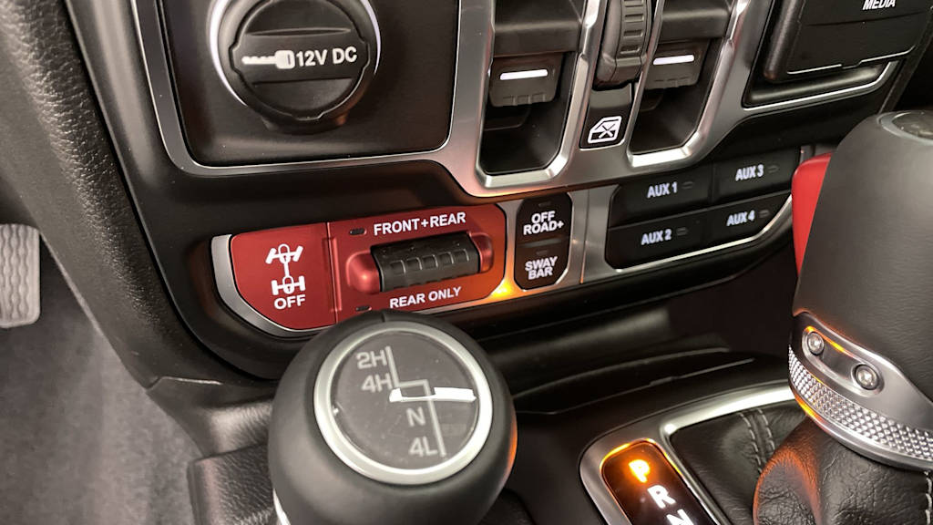Thumbnail: 2026 Jeep Wrangler - 32