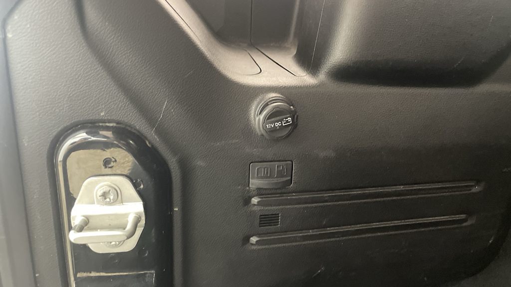 Thumbnail: 2024 Jeep Wrangler - 34