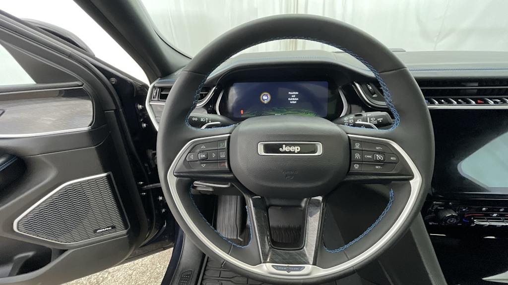Thumbnail: 2023 Jeep Grand Cherokee - 13