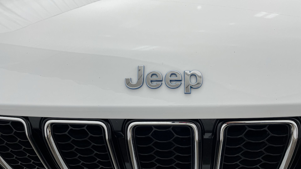 Thumbnail: 2023 Jeep Grand Cherokee - 43