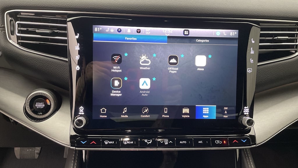 Thumbnail: 2025 Jeep Wagoneer - 34