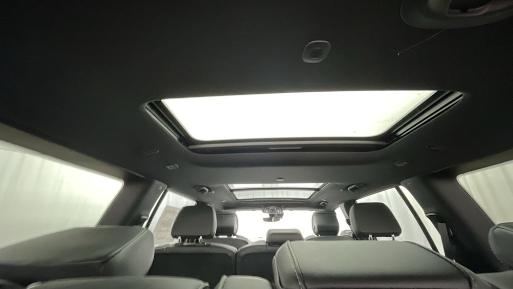 Thumbnail: 2025 Jeep Wagoneer - 23