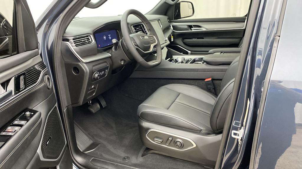 2024 Jeep Wagoneer Series II 11
