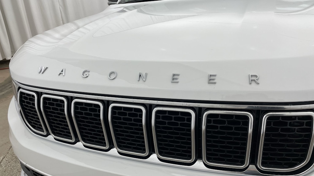 Thumbnail: 2024 Jeep Wagoneer - 6