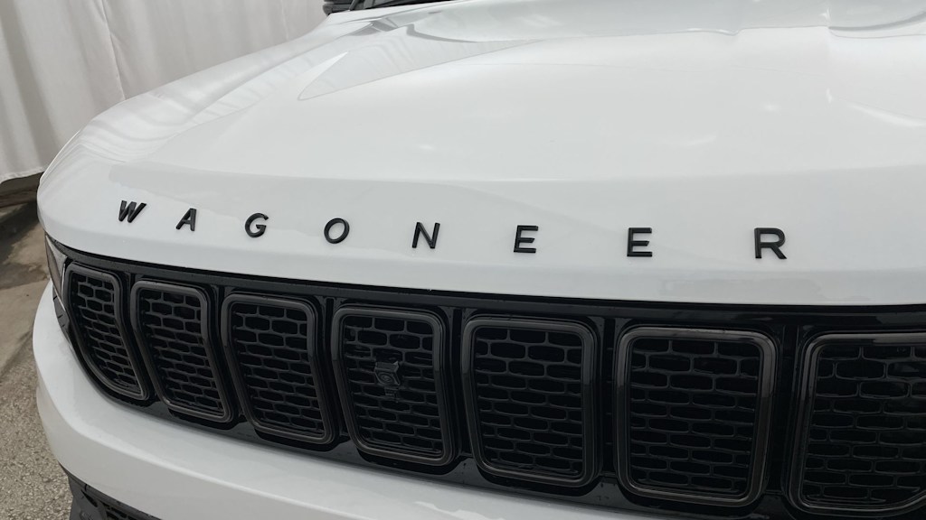 Thumbnail: 2025 Jeep Wagoneer - 6