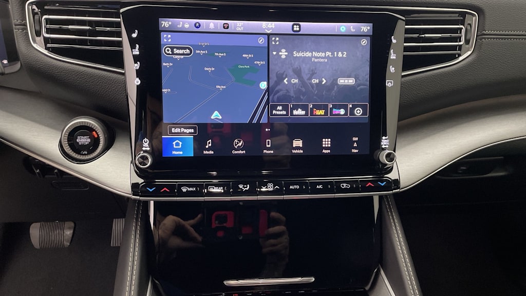 Thumbnail: 2025 Jeep Wagoneer - 30