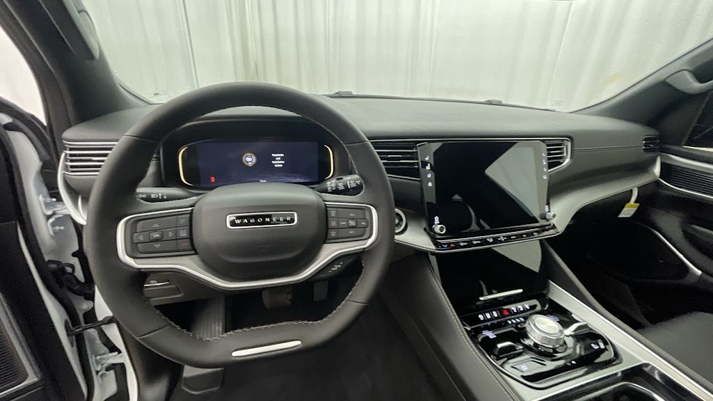 Thumbnail: 2025 Jeep Wagoneer - 2
