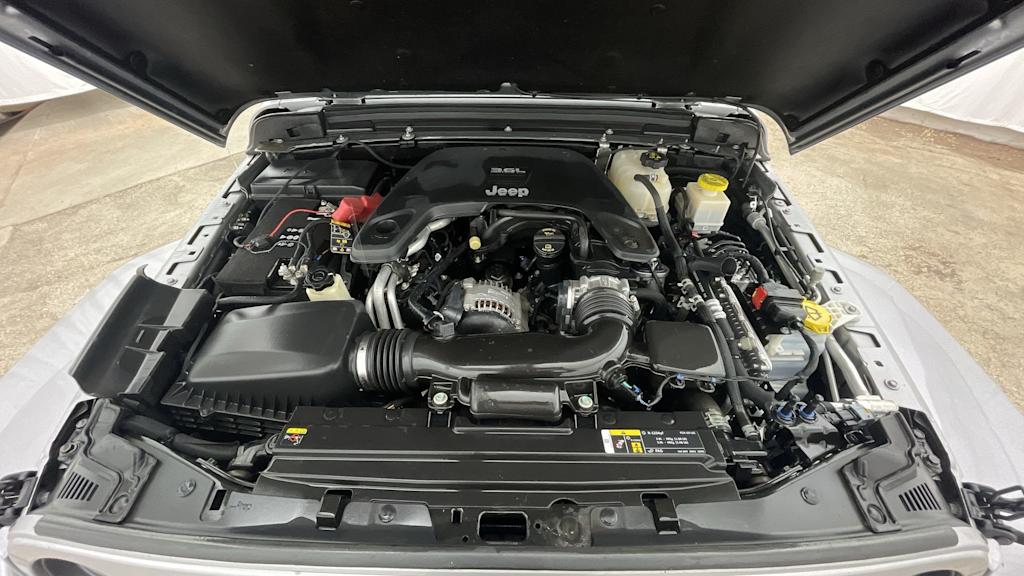 Thumbnail: 2020 Jeep Gladiator - 8