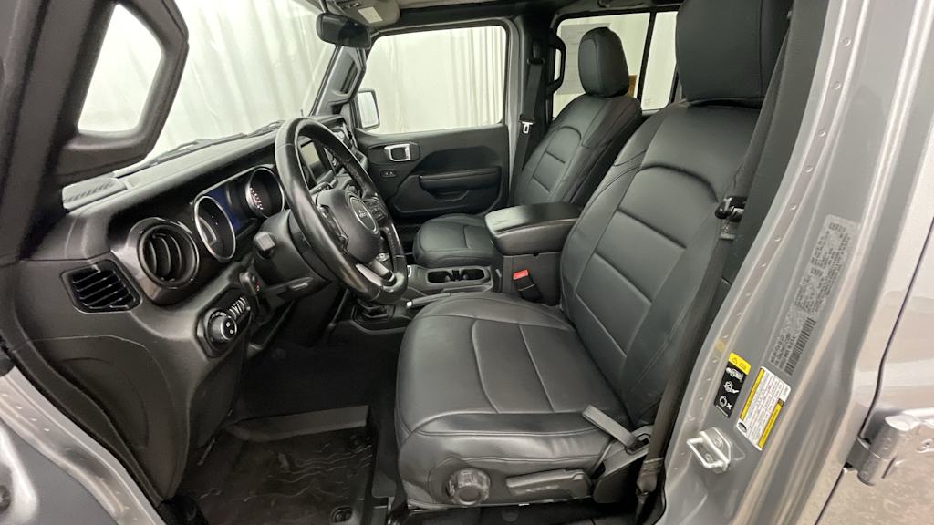 Thumbnail: 2020 Jeep Gladiator - 11