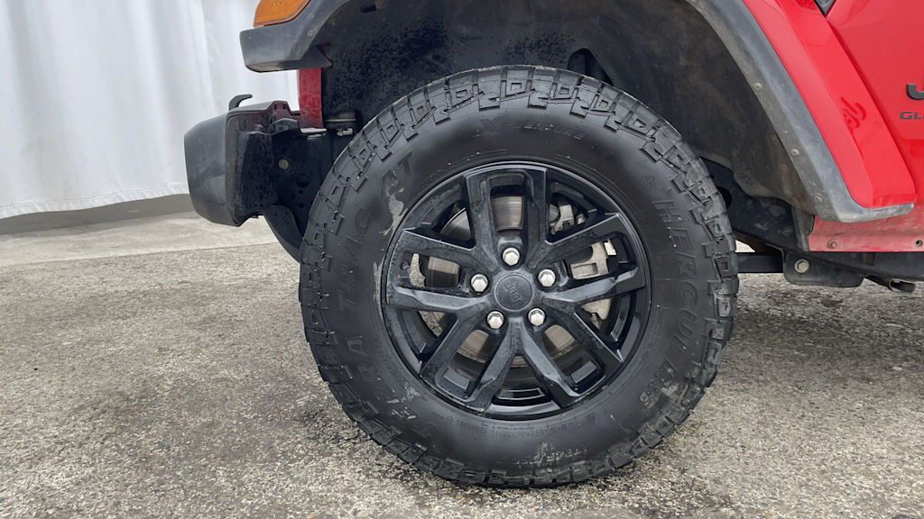 Thumbnail: 2023 Jeep Gladiator - 7