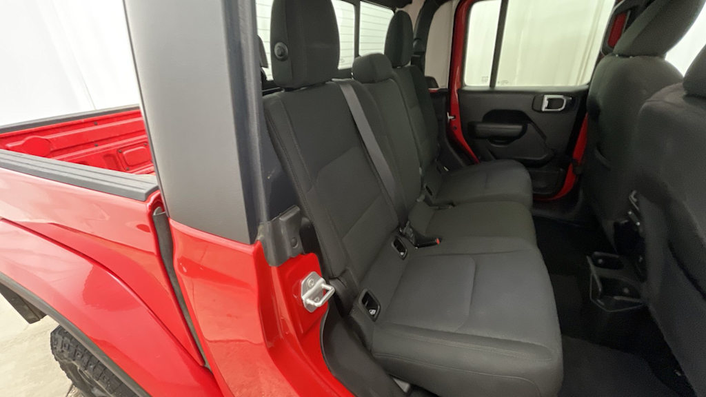 Thumbnail: 2023 Jeep Gladiator - 23