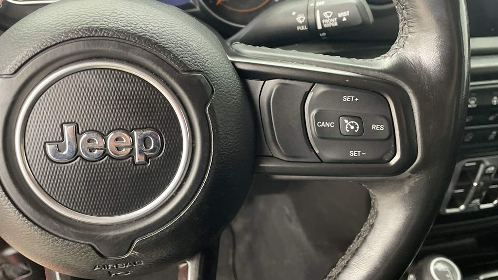 Thumbnail: 2023 Jeep Gladiator - 26