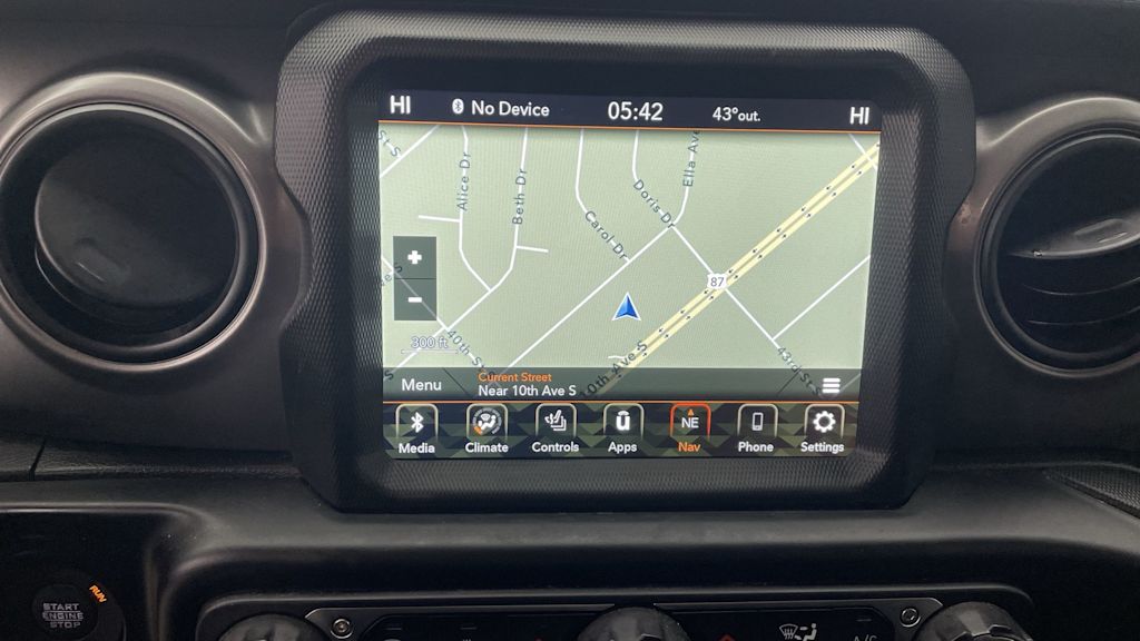 Thumbnail: 2023 Jeep Gladiator - 13