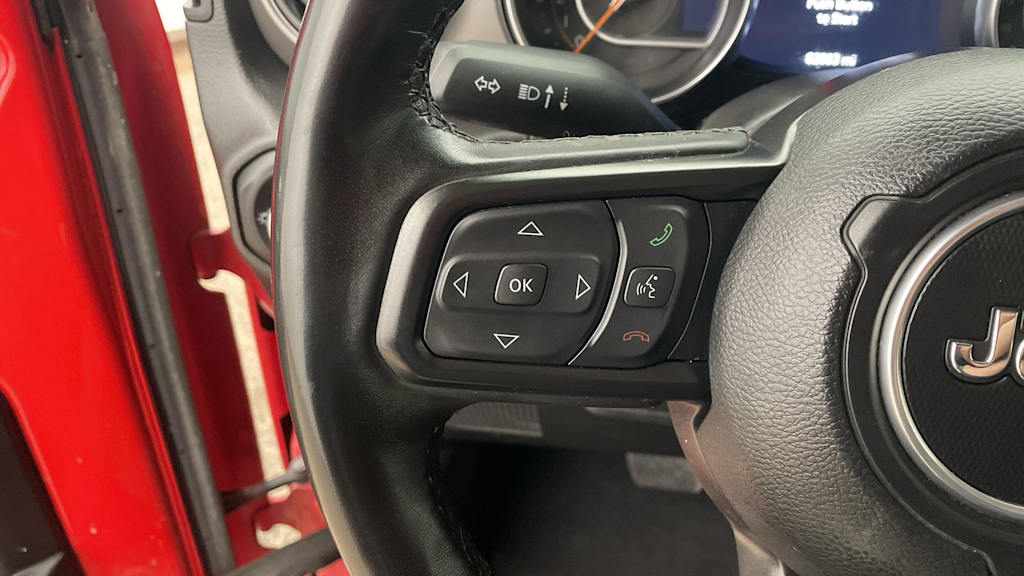 Thumbnail: 2023 Jeep Gladiator - 25