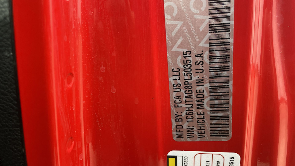 Thumbnail: 2023 Jeep Gladiator - 18