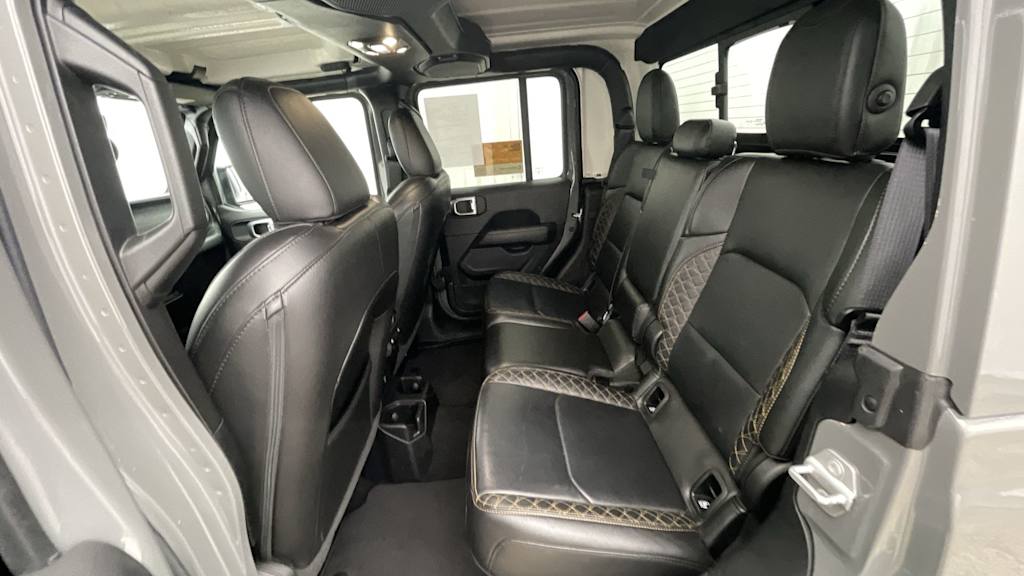 Thumbnail: 2023 Jeep Gladiator - 12