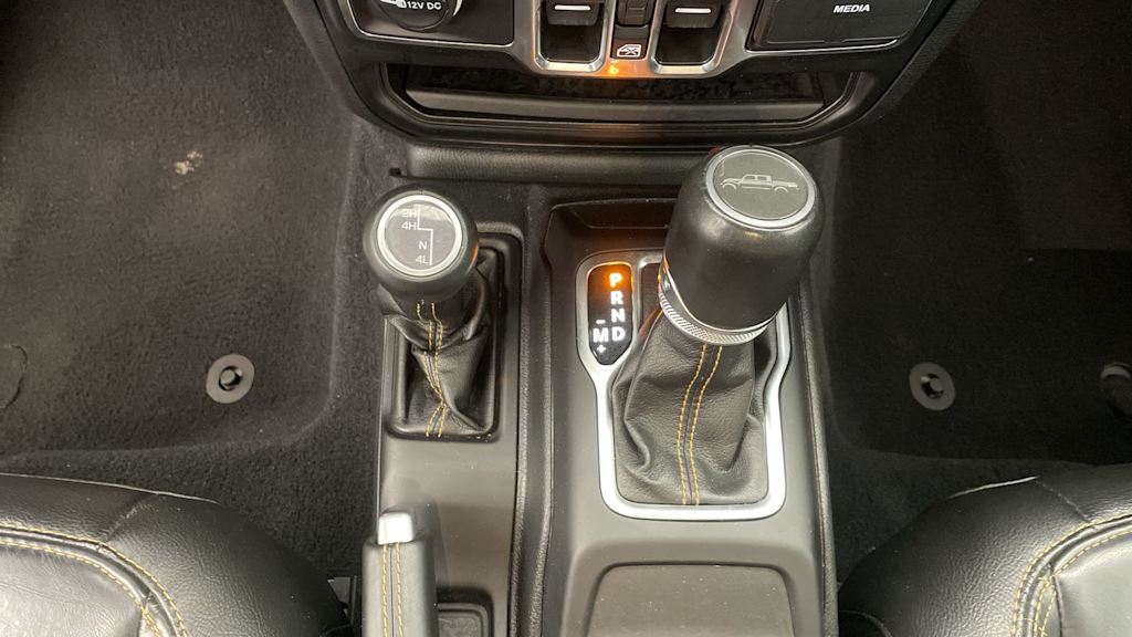 Thumbnail: 2023 Jeep Gladiator - 14