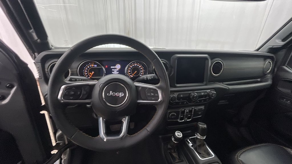 Thumbnail: 2023 Jeep Gladiator - 2