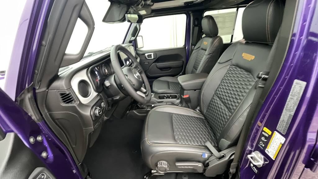 Thumbnail: 2026 Jeep Gladiator - 11