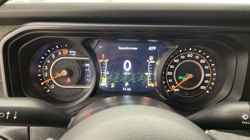 Thumbnail: 2026 Jeep Gladiator - 15