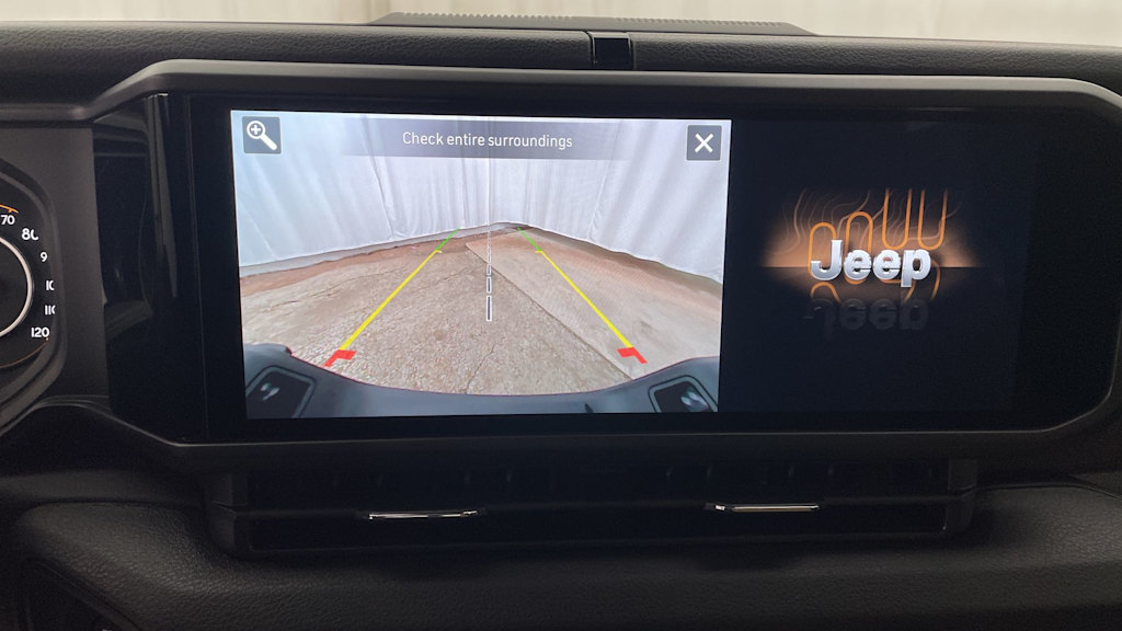 Thumbnail: 2026 Jeep Gladiator - 13