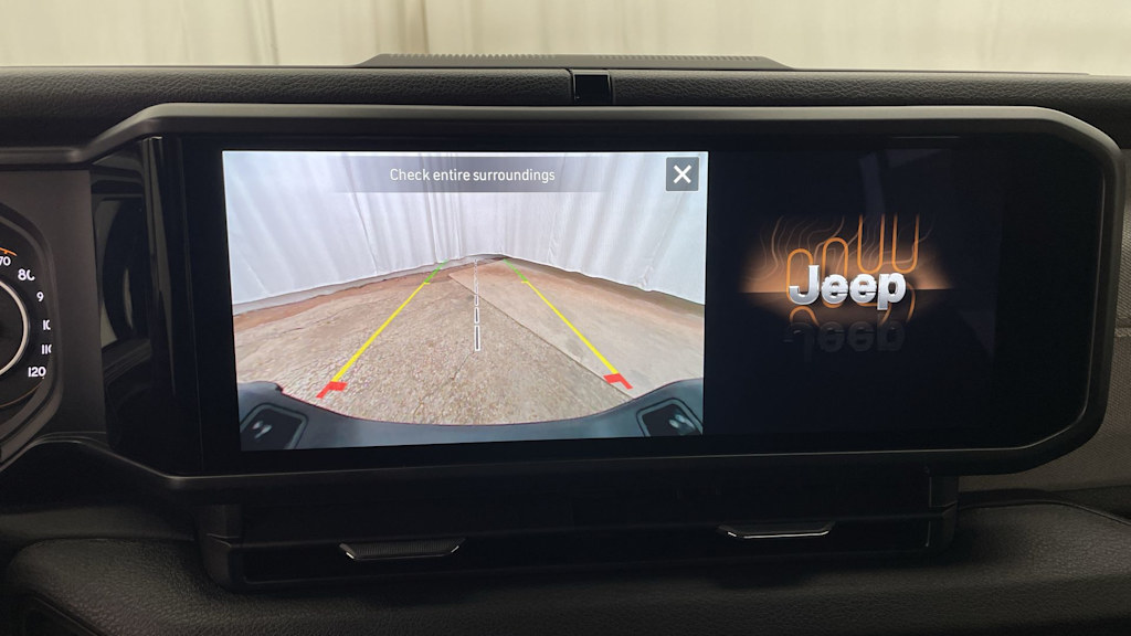 Thumbnail: 2026 Jeep Gladiator - 19