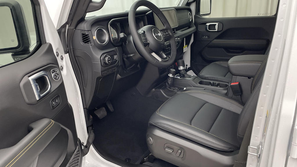 Thumbnail: 2026 Jeep Gladiator - 10
