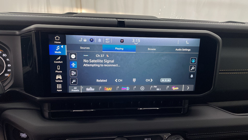 Thumbnail: 2025 Jeep Gladiator - 29