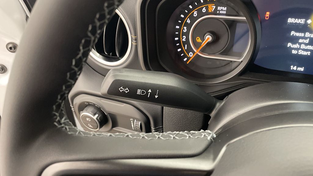 Thumbnail: 2025 Jeep Gladiator - 27