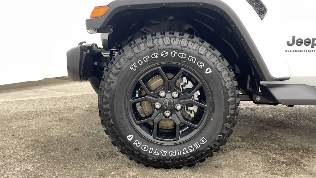 Thumbnail: 2025 Jeep Gladiator - 7