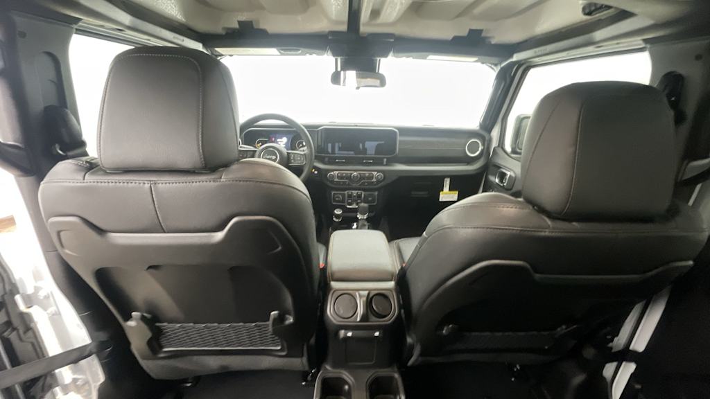 Thumbnail: 2025 Jeep Gladiator - 20