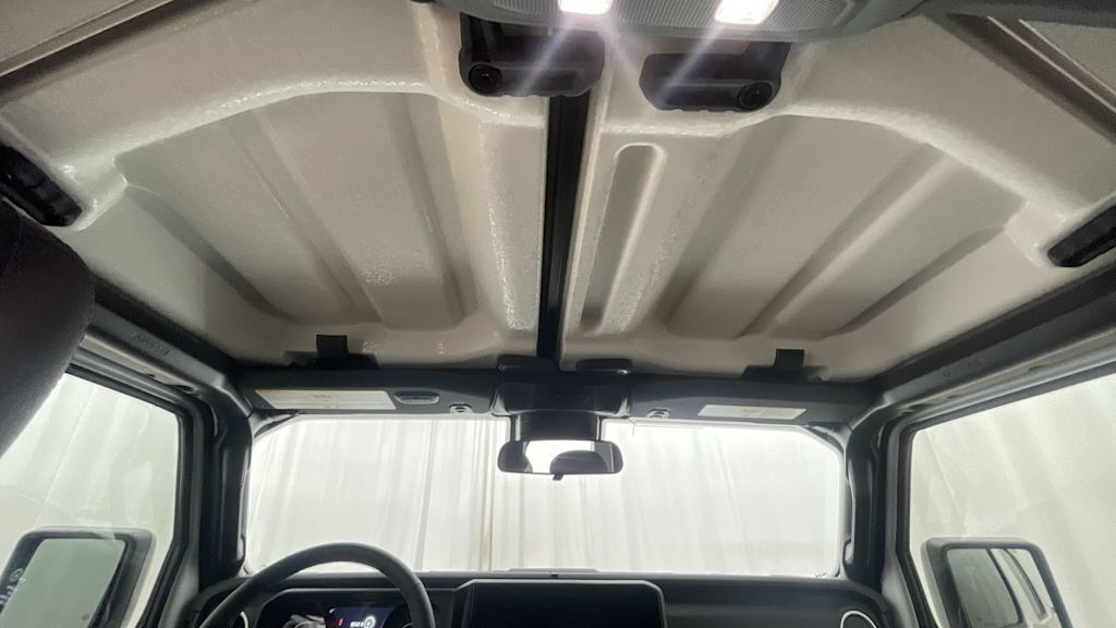 Thumbnail: 2025 Jeep Gladiator - 21