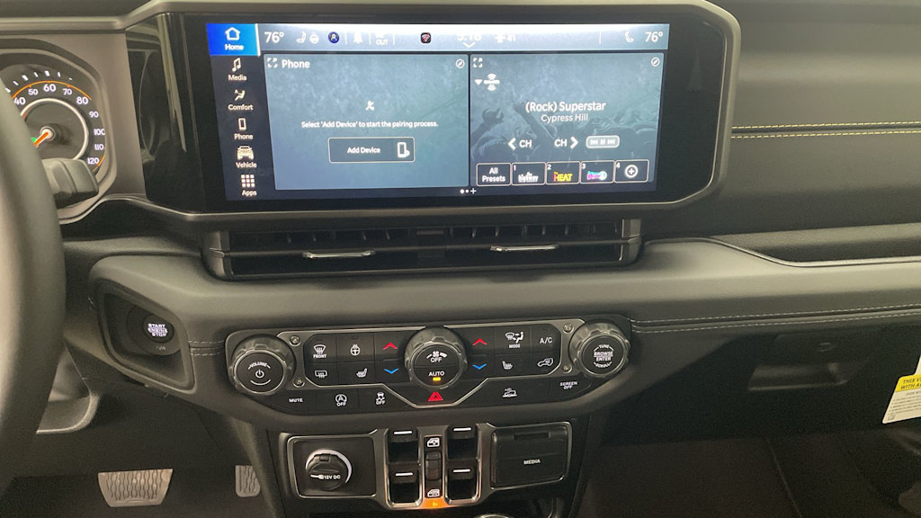 Thumbnail: 2025 Jeep Gladiator - 26