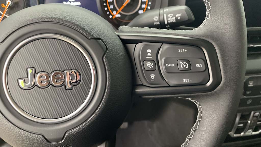 Thumbnail: 2025 Jeep Gladiator - 23